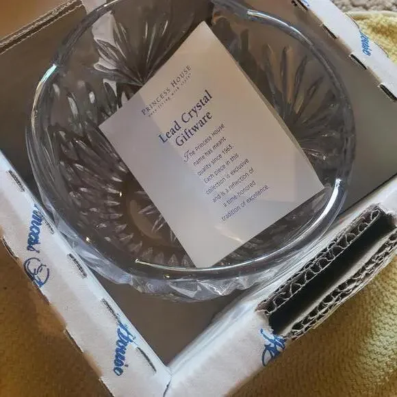 Princess House Lead Crystal Bowl NEW IN BOX - Picture 4 of 6